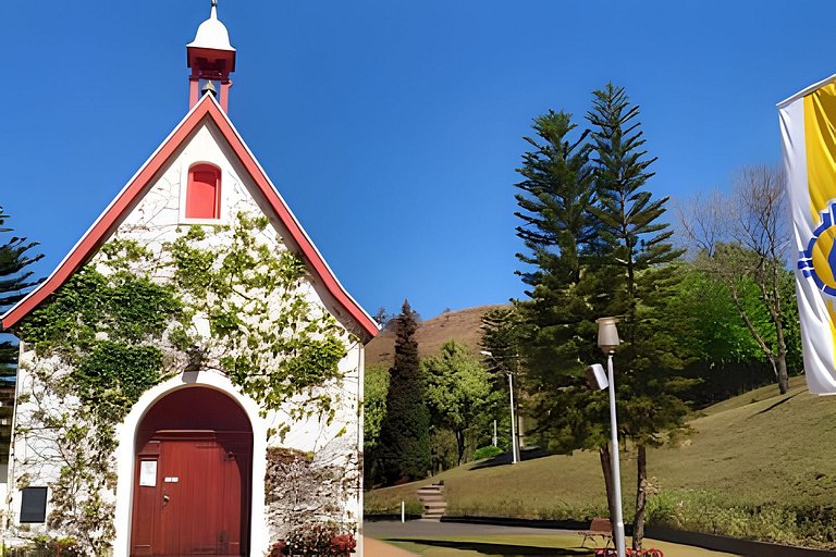 Apê Área Central c/ Churrasqueira, Varanda e Suíte