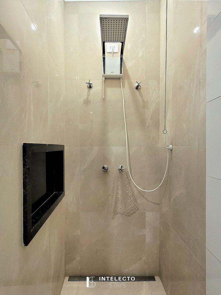 Casa - Centro Px Matriz c/ Churrasqueira, 2 Suítes