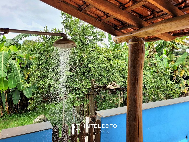 Sítio c/ Piscina, Churrasqueira e Sala de Jogos