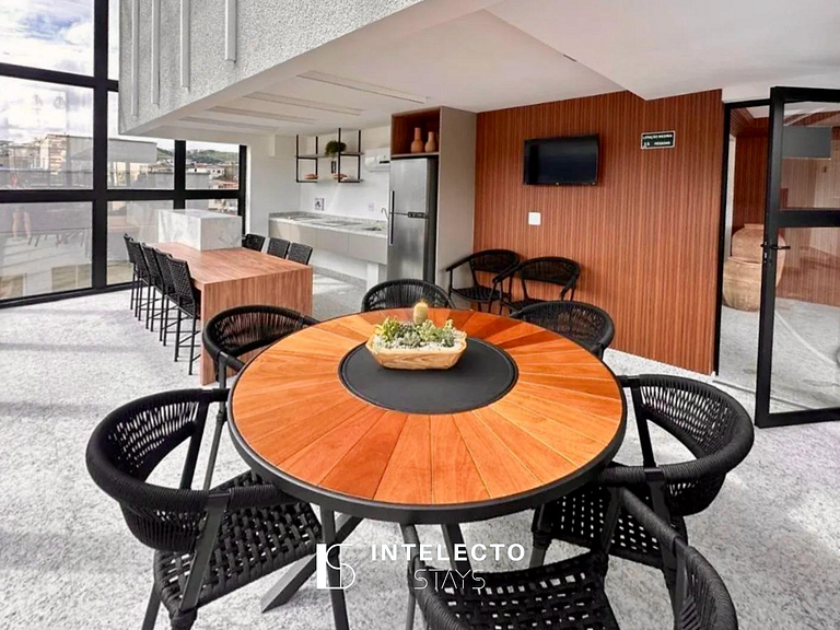 Apê 51 •Central, Jacuzzi, Academia, A/C, Vista Top