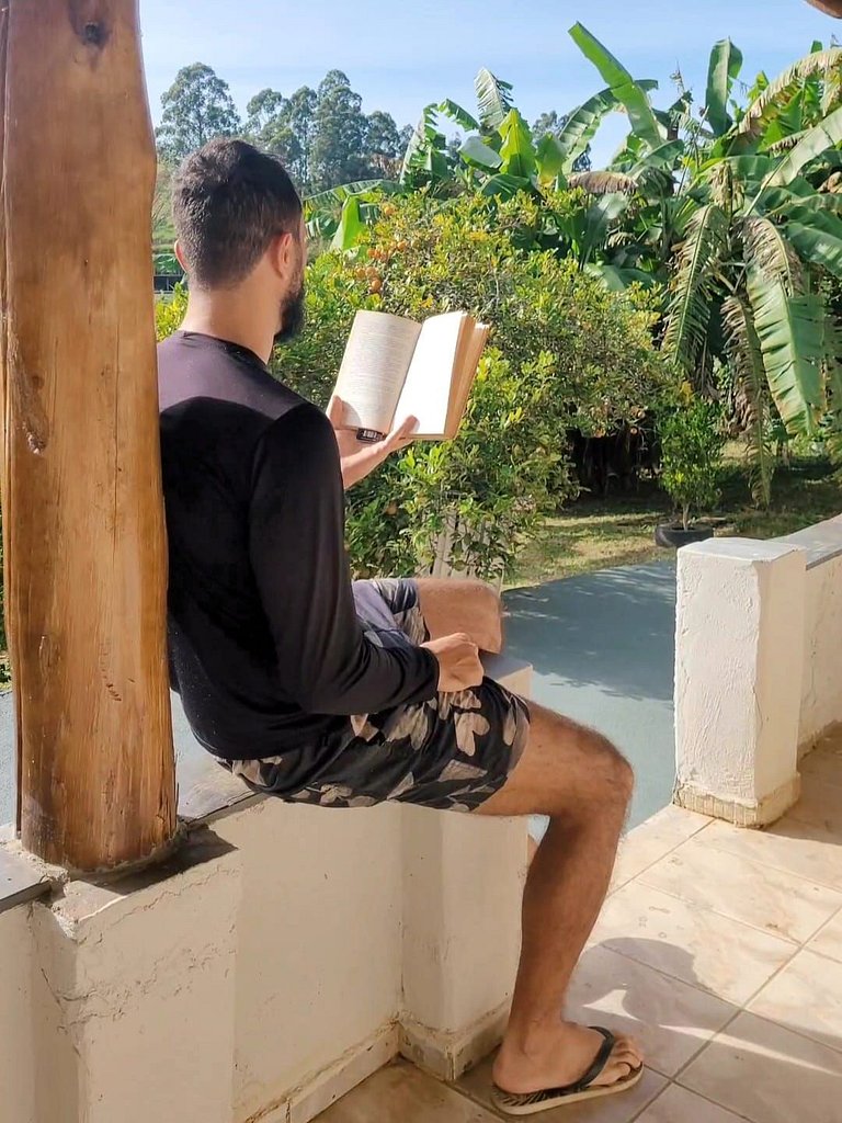 Sítio c/ Piscina, Churrasqueira e Sala de Jogos