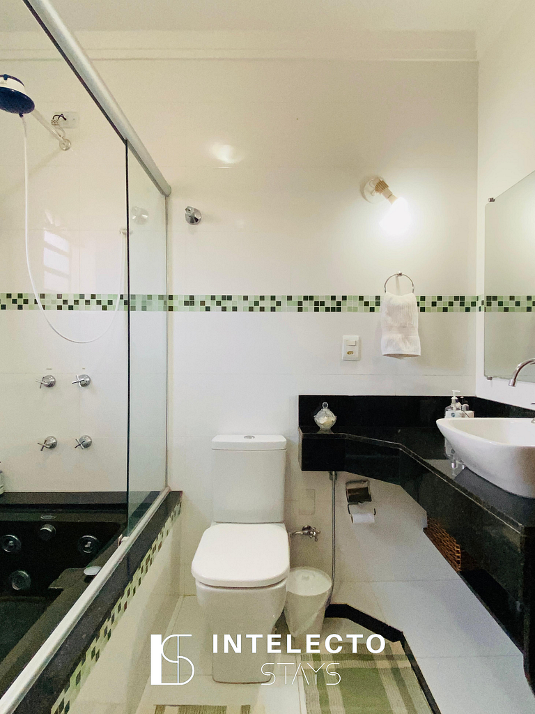 Vista Top - Casa prox centro 3Qts c/ churrasqueira