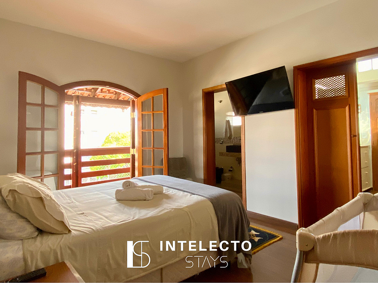 Vista Top - Casa prox centro 3Qts c/ churrasqueira