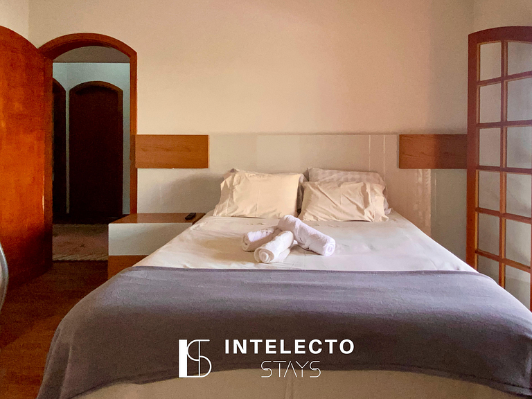 Vista Top - Casa prox centro 3Qts c/ churrasqueira