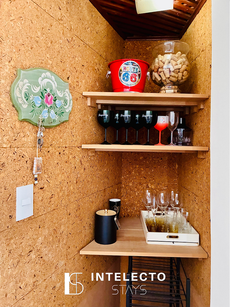 Vista Top - Casa prox centro 3Qts c/ churrasqueira