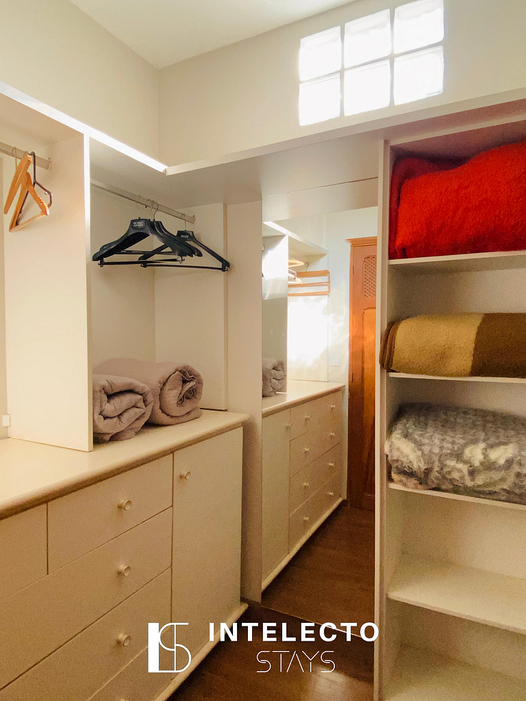 Vista Top - Casa prox centro 3Qts c/ churrasqueira