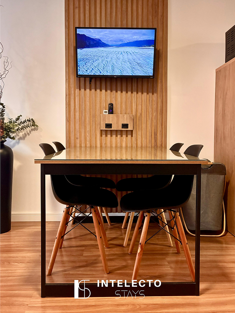 Ap 404 • Central, Piscina, Academia, Ar Cond.