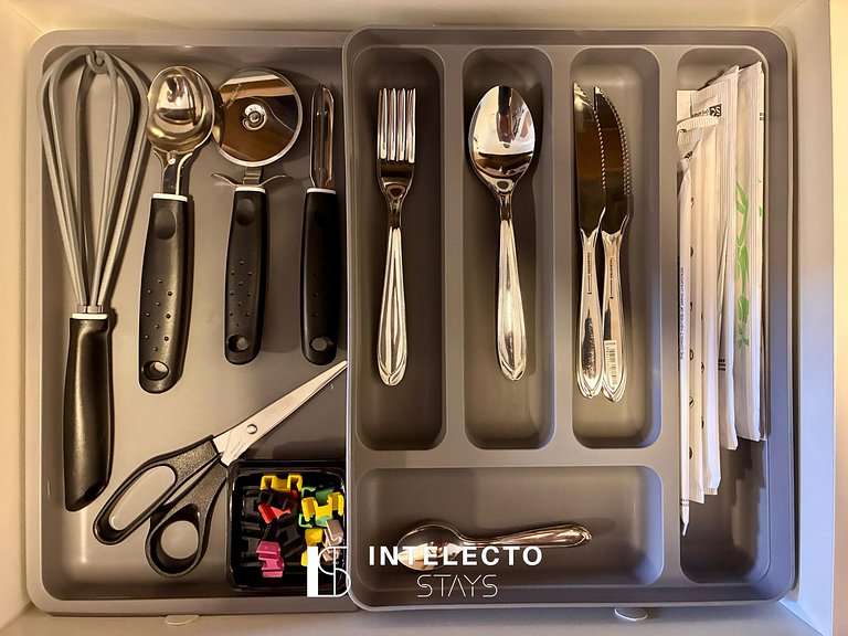 Ap 404 • Central, Piscina, Academia, Ar Cond.