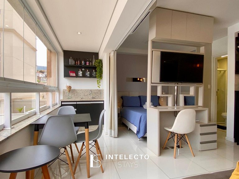 Living 403 •Central, Vista Top e super confortável