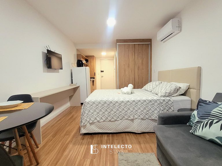 Ap 204 • Central, Piscina, Academia, Ar Cond.