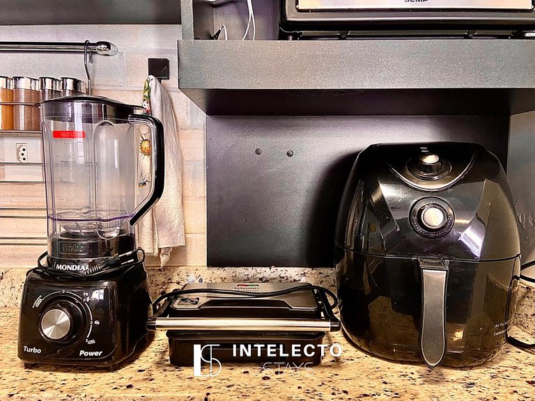 Living 403 •Central, Vista Top e super confortável