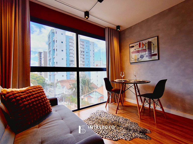 Ap 414 • Central, Piscina, Academia, Ar Cond.