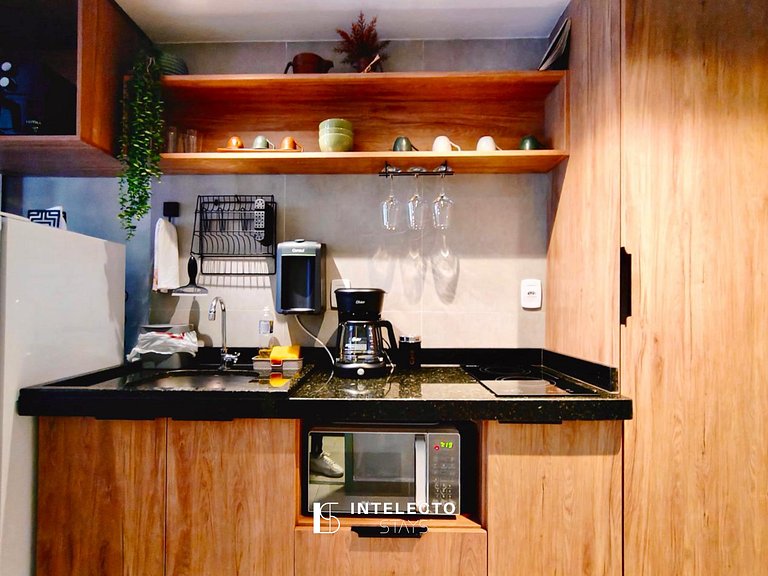 Ap 414 • Central, Piscina, Academia, Ar Cond.