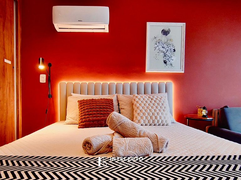 Ap 414 • Central, Piscina, Academia, Ar Cond.