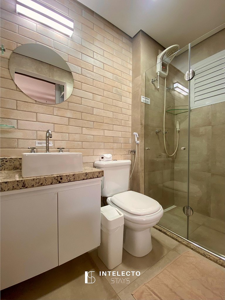 Living 403 •Central, Vista Top e super confortável