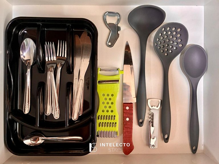 Ap 110 • Central, Piscina, Academia, Ar Cond.