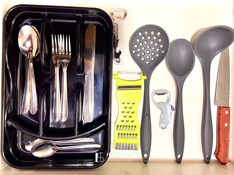 Ap 107 • Central, Piscina, Academia, Ar Cond.