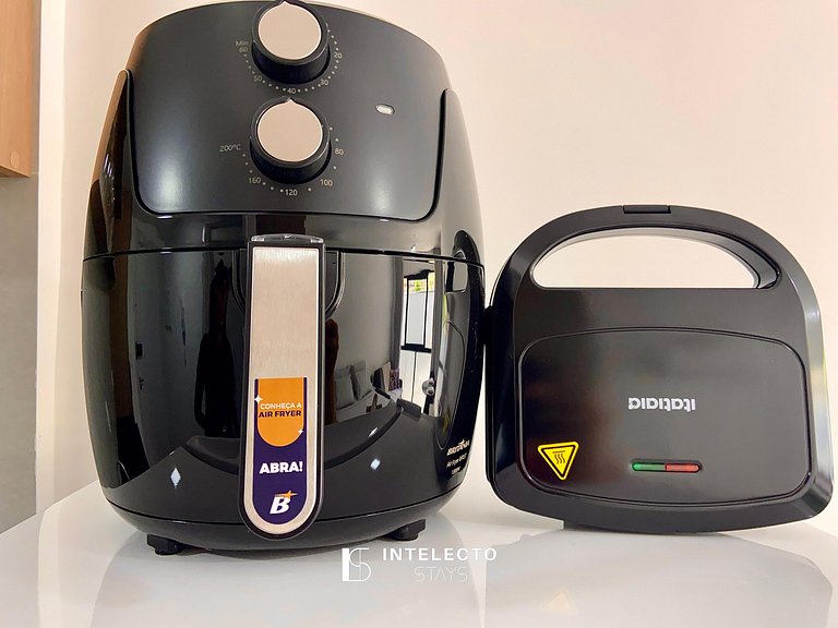 Ap 107 • Central, Piscina, Academia, Ar Cond.