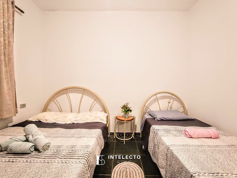 Chácara c/ Piscina, Churrasqueira com vista linda