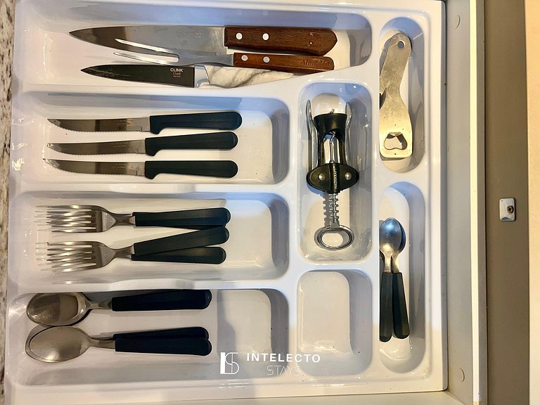 Living 204 •Central, Vista Top e super confortável