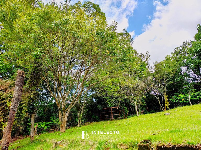 Chácara c/ Piscina, Churrasqueira com vista linda