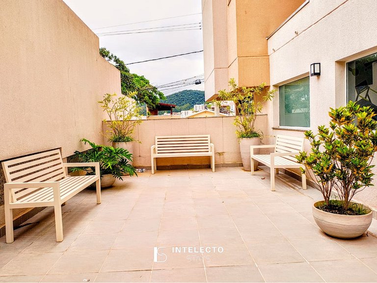 Ap307-Apê c/Piscina, varanda com Churrasq/prox PUC