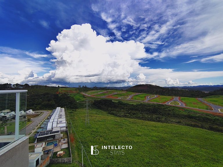 Apê c/Piscina, varanda com Churrasq/prox do Centro