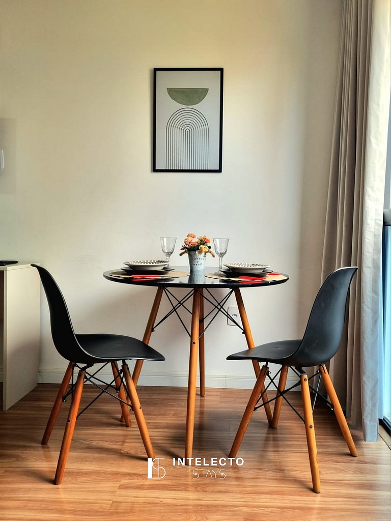 Ap 309 • Central, Piscina, Academia, Ar Cond.