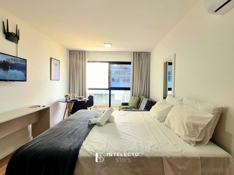 Ap 309• Central, Piscina, Acad, Ar Cond. Jacuzzi