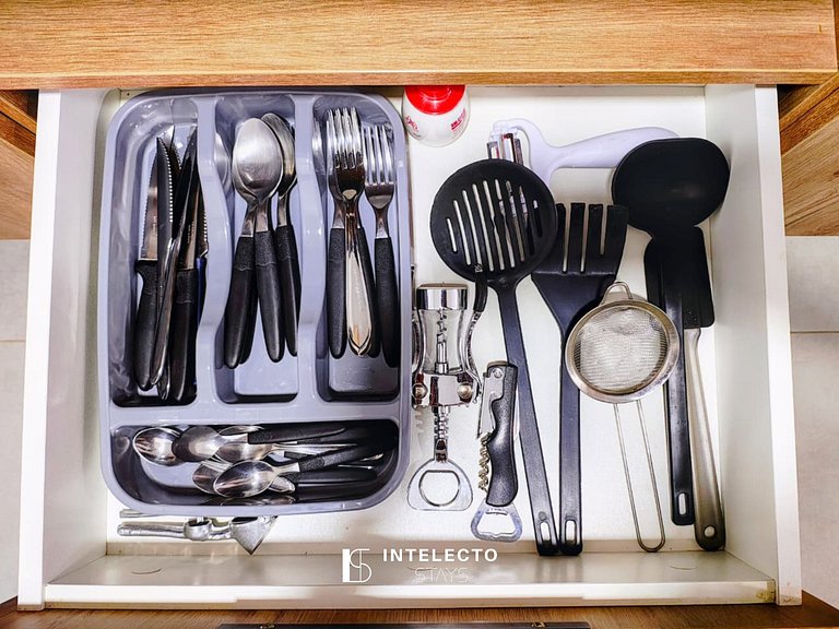 Ap 203 • Central, Piscina, Academia, Ar Cond.