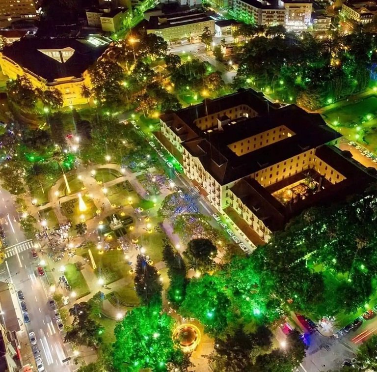 GO937-Apê 13. Studio no coração de Poços c/ar cond