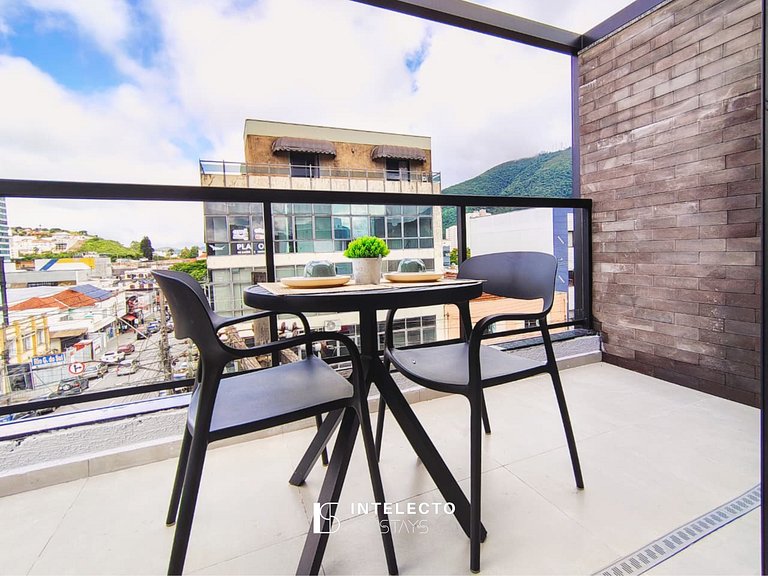 GO937-Apê 33. Studio no coração de Poços c/ar cond