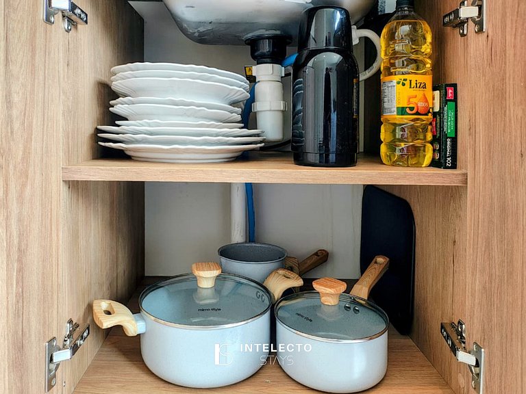 GO937-Apê 31. Studio no coração de Poços c/ar cond