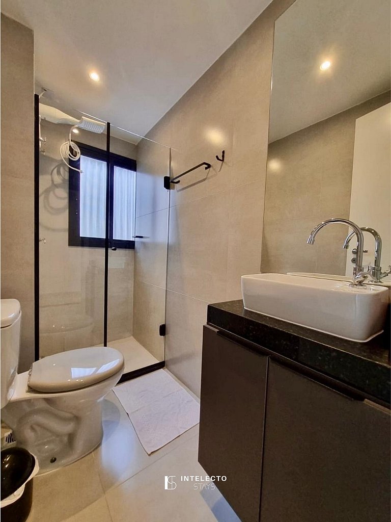 GO937-Apê 12. Studio no coração de Poços c/ar cond