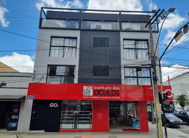GO937-Apê 13. Studio no coração de Poços c/ar cond