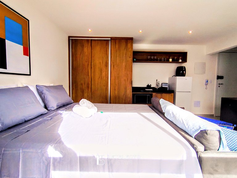 GO937-Apê 21. Studio no coração de Poços c/ar cond