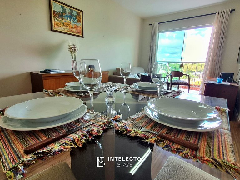 Apê espaçoso, a poucos minutos do centro