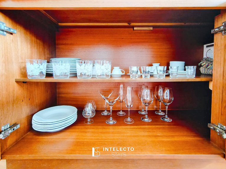 201-3 Quartos, Varanda, Vista Top, perto do Centro