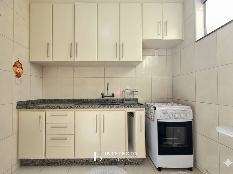 Apê espaçoso, a poucos minutos do centro