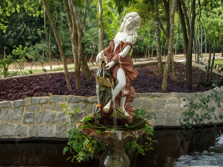 103-Apê c/Piscina,varanda gourmet,prox ao shopping