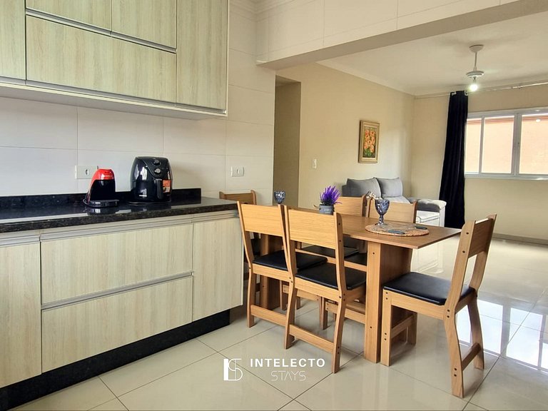 Apê espaçoso, à poucos minutos do centro