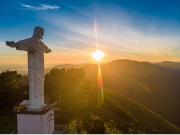 Apê aconchegante, à poucos minutos do centro