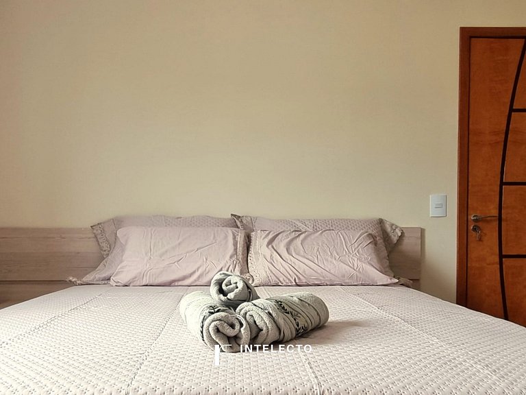 Apê espaçoso c/ terraço e àrea gourmet