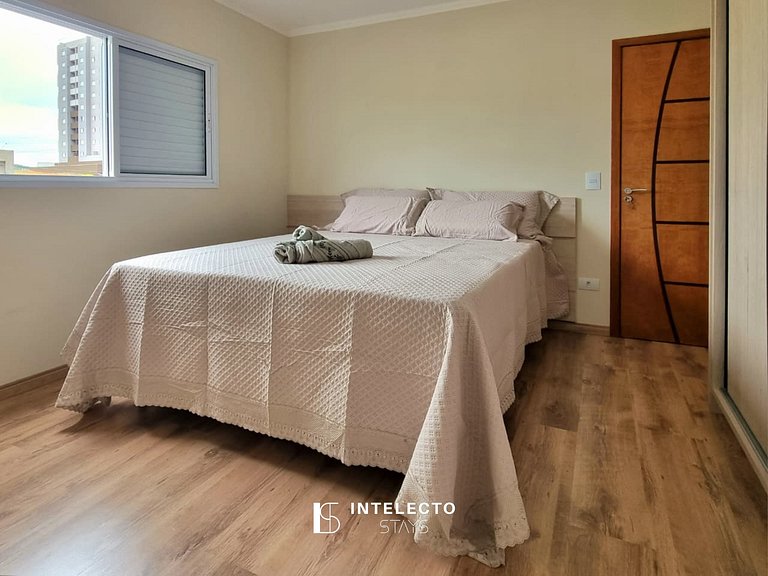 Apê espaçoso c/ terraço e àrea gourmet