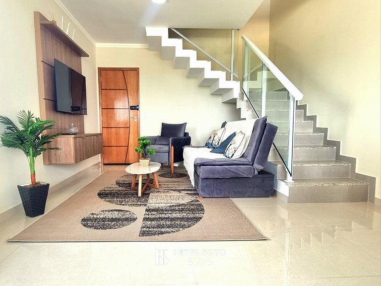 Apê espaçoso c/ terraço e àrea gourmet