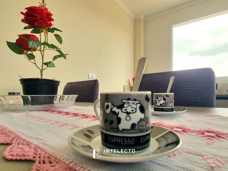 Apê espaçoso c/ terraço e àrea gourmet