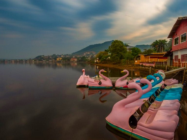 Ap 213 • Central, Piscina, Academia, Ar Cond.