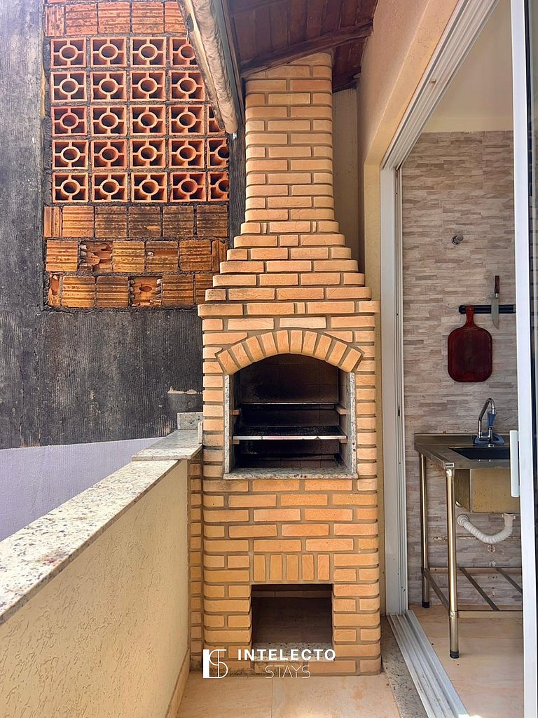 Casa Charmosa - Vista Incrível c/ Churrasqueira