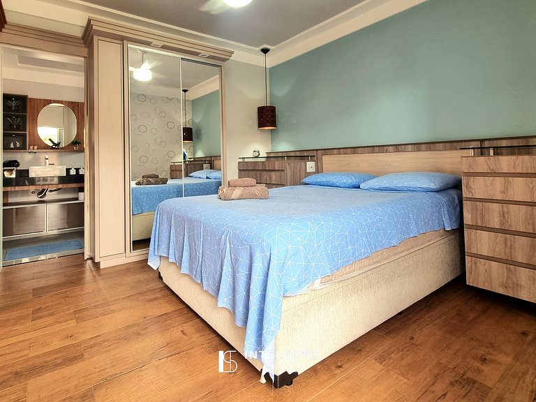 Apê aconchegante, à poucos minutos do centro