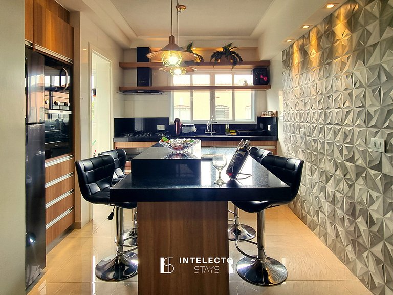 Apê aconchegante, à poucos minutos do centro